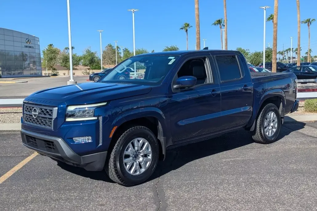 2022 Nissan Frontier SV photo 1