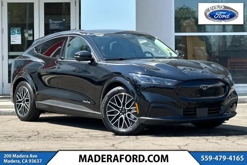 2025 Ford Mustang Mach-E Premium photo 1