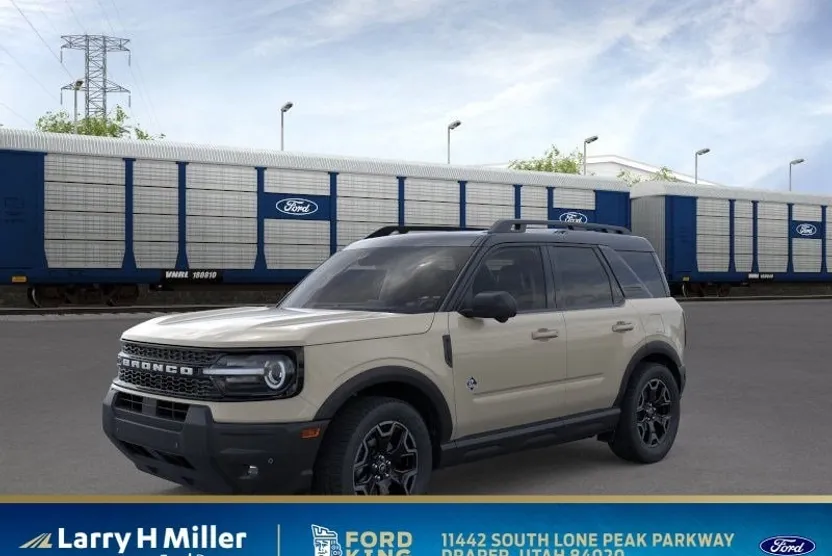 2025 Ford Bronco Sport Outer Banks photo 1