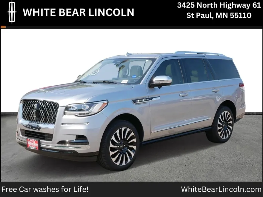2024 Lincoln Navigator Black Label photo 1