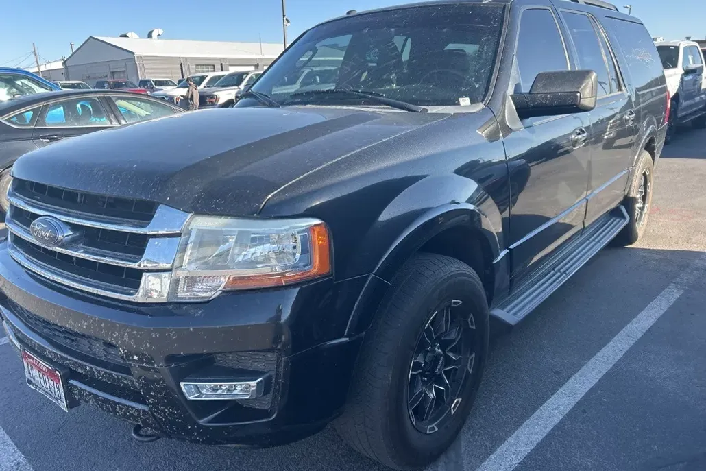 2015 Ford Expedition EL XLT photo 1