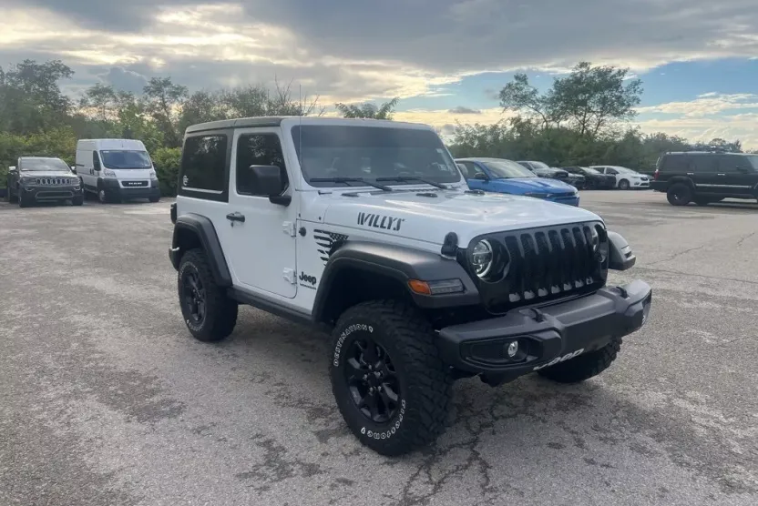 2022 Jeep Wrangler Willys photo 1