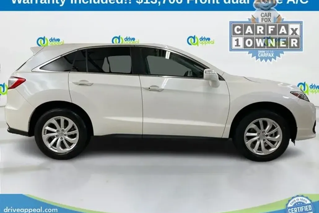2017 Acura RDX Technology Plus photo 1