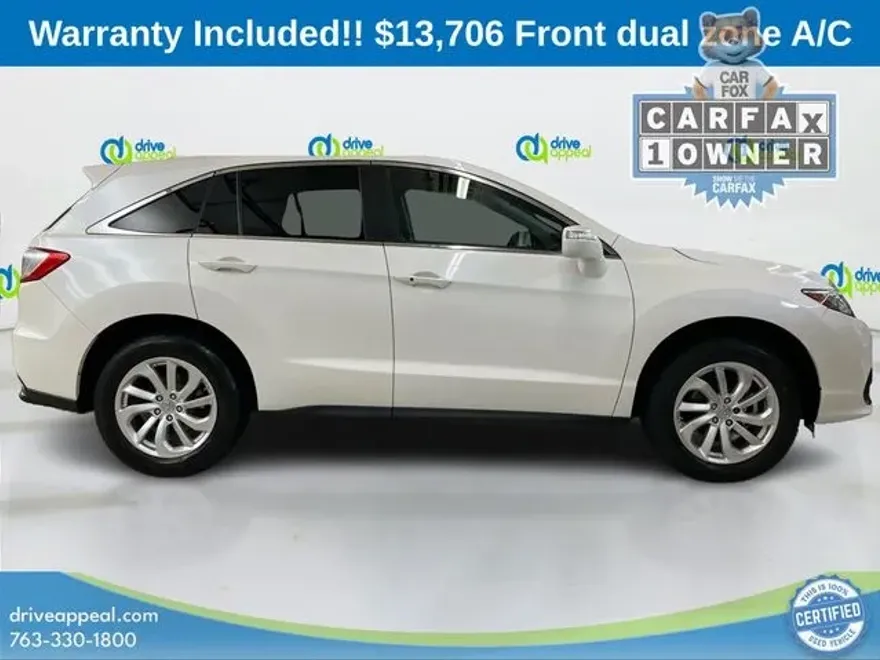 2017 Acura RDX Technology Plus photo 1