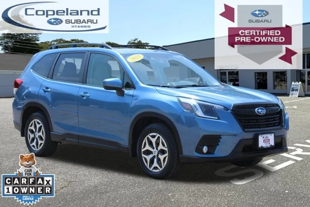 2023 Subaru Forester Premium photo 1