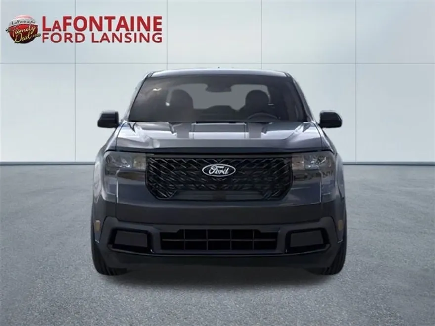 2025 Ford Maverick XLT photo 1