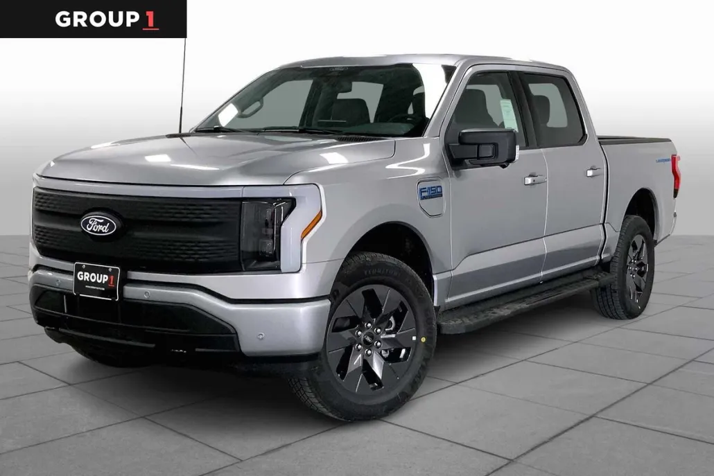 2025 Ford F-150 Lightning photo 1