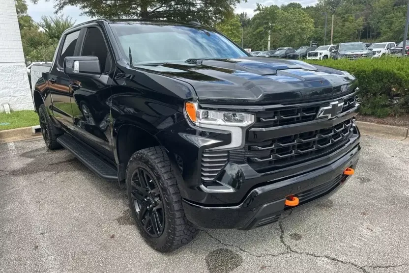 2024 Chevrolet Silverado 1500 LT Trail Boss photo 1