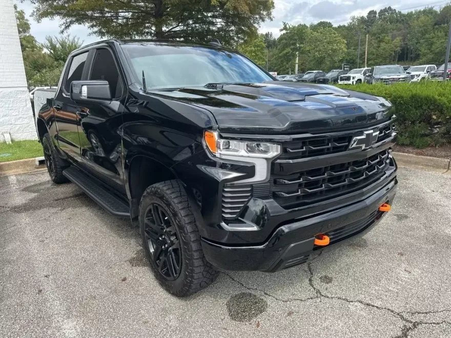 2024 Chevrolet Silverado 1500 LT Trail Boss photo 1