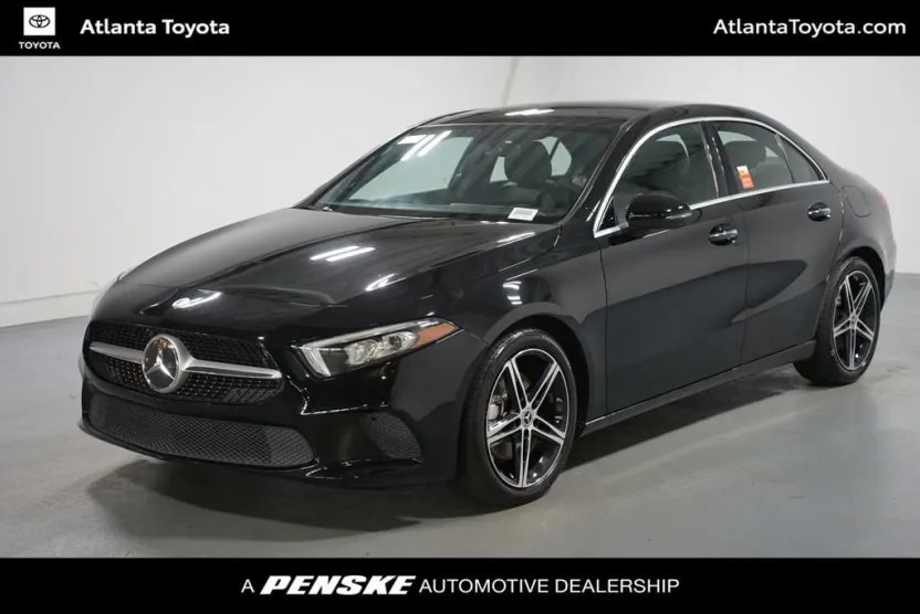 2022 Mercedes Benz A 220 photo 1