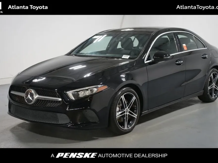 2022 Mercedes Benz A 220 photo 1