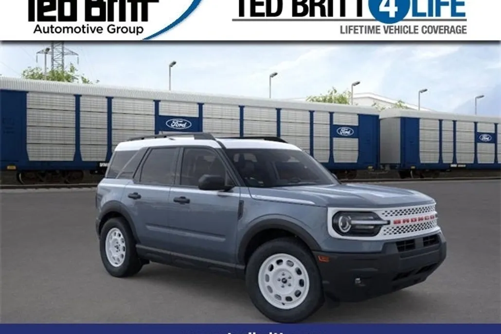 2025 Ford Bronco Sport Heritage photo 1