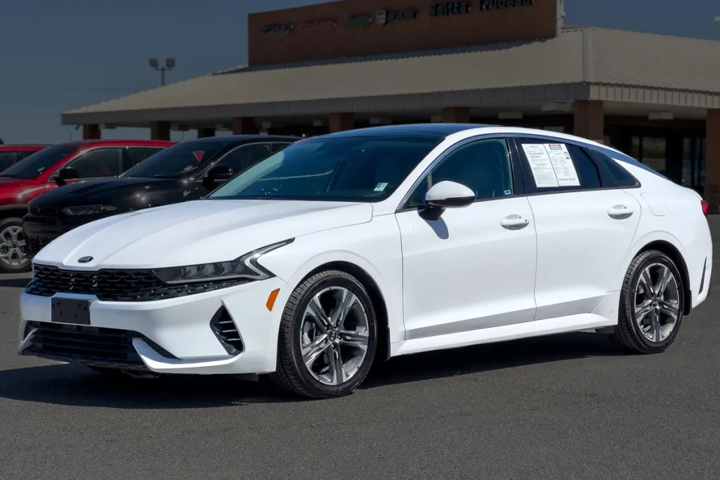 2021 Kia K5 EX photo 1