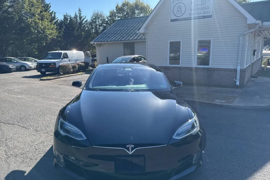 2017 Tesla Model S 75 photo 1