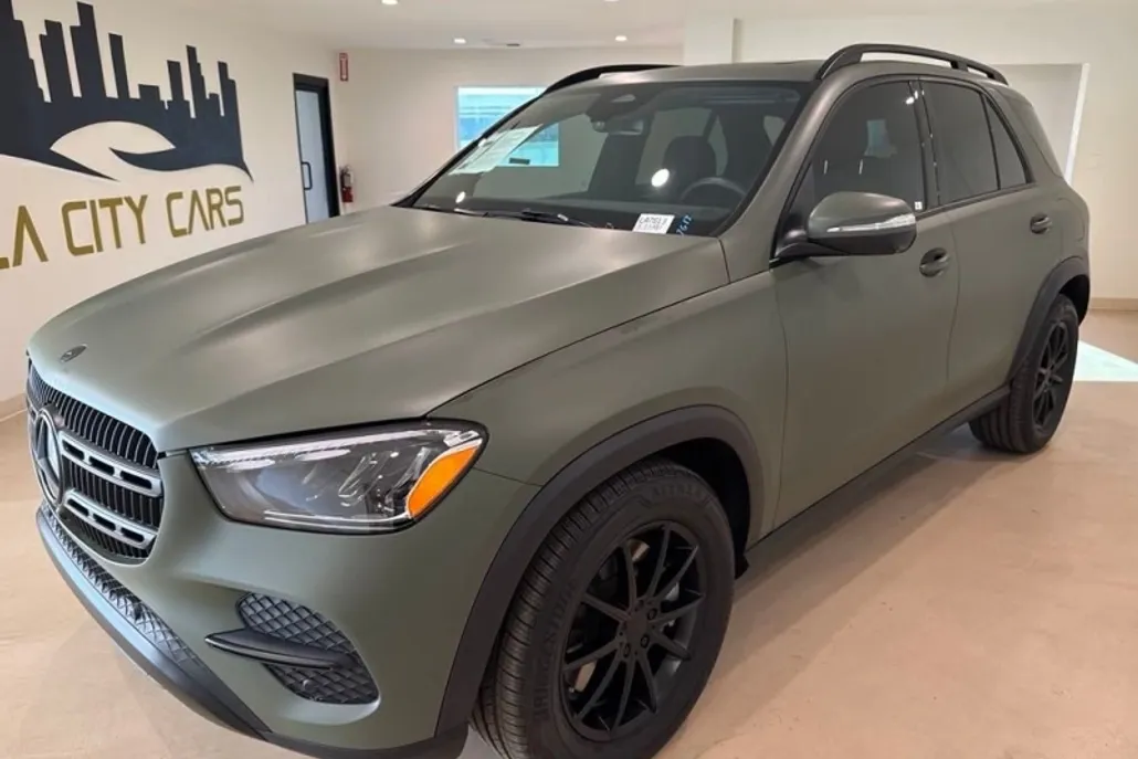 2024 Mercedes Benz GLE 450e 4MATIC photo 1