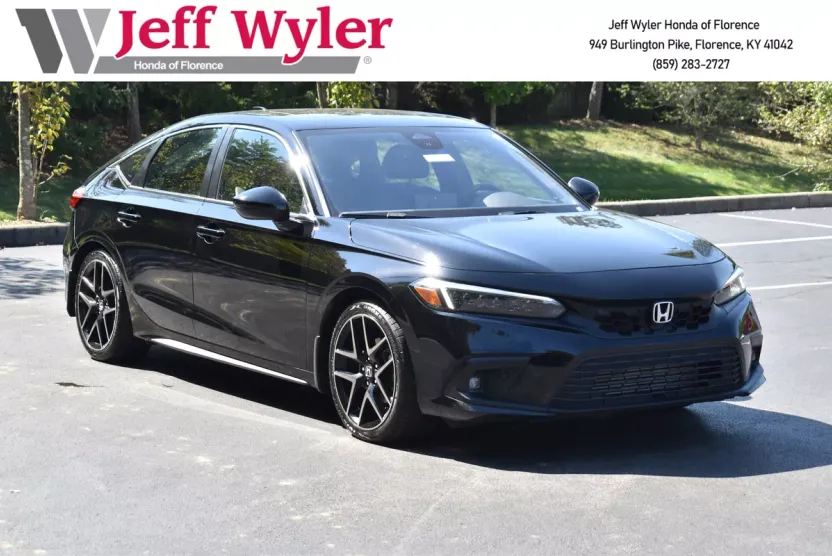 2022 Honda Civic Sport Touring Hatchback photo 1