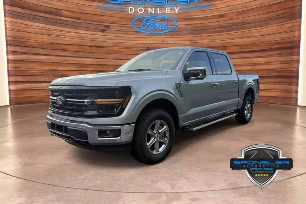 2025 Ford F-150 XLT photo 1