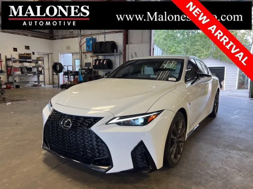 2021 Lexus IS 350 F SPORT photo 1