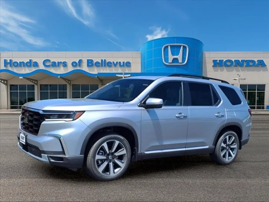 2025 Honda Pilot Touring photo 1