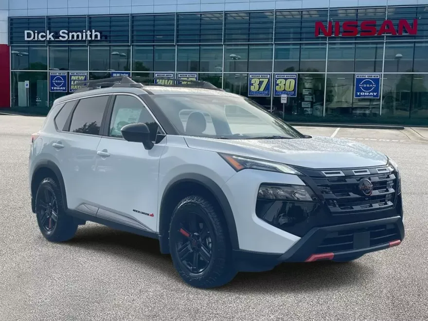 2026 Nissan Rogue SV photo 1