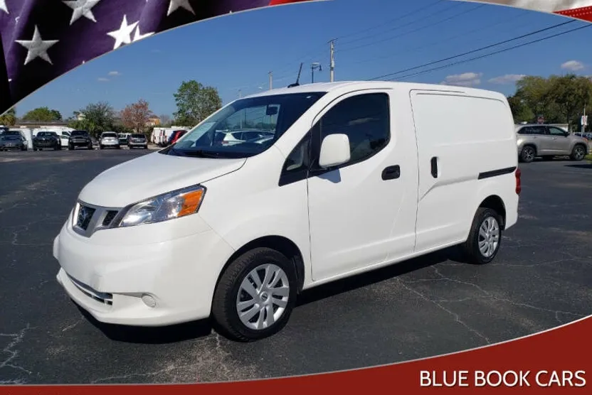 2021 Nissan NV200 SV photo 1