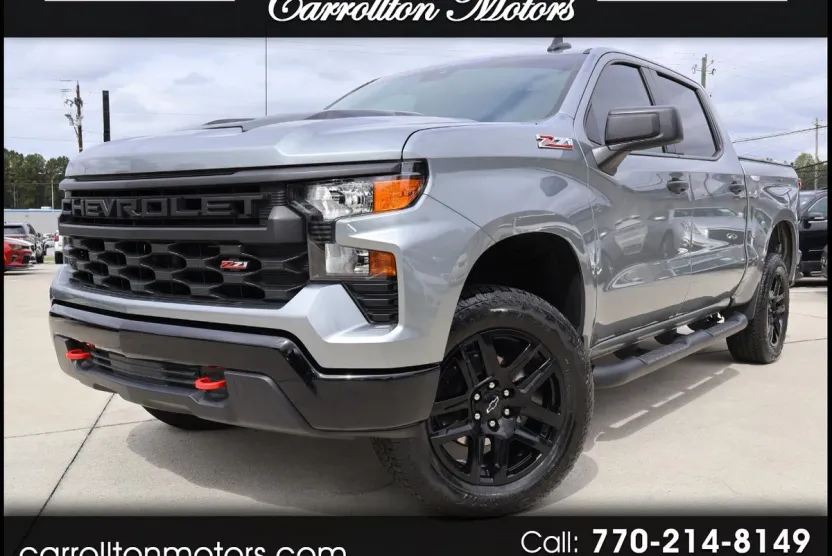 2024 Chevrolet Silverado 1500 Trail Boss Custom photo 1