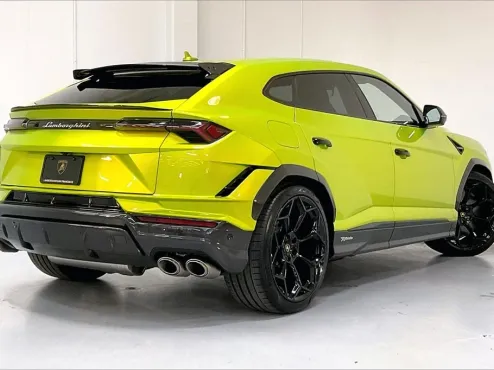 2024 Lamborghini Urus Performante photo 4