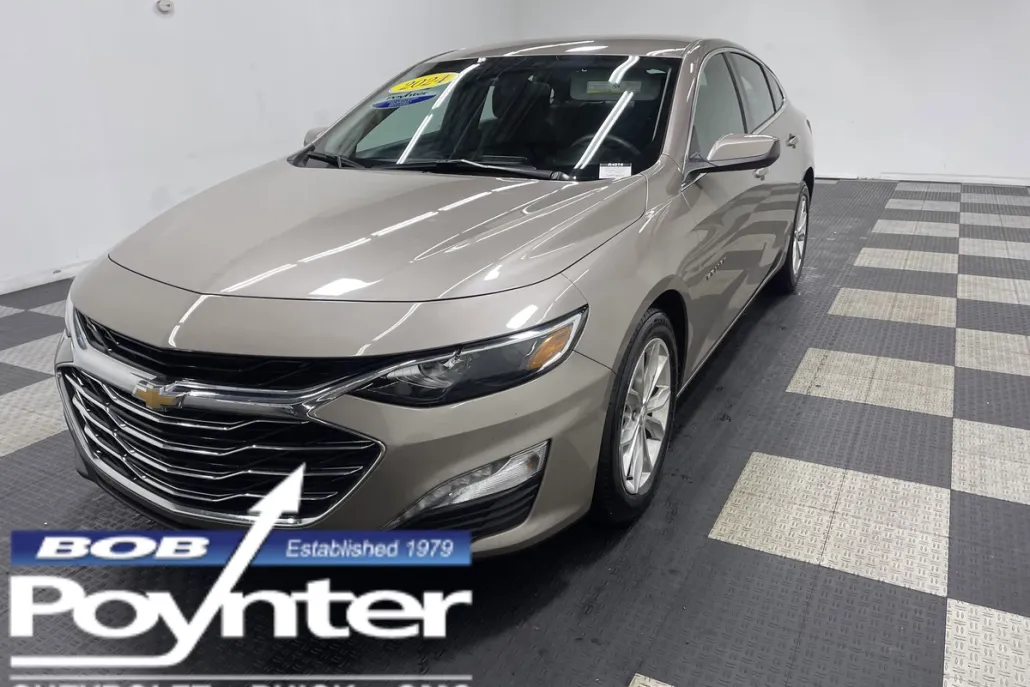 2024 Chevrolet Malibu 1LT photo 1