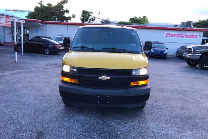 2020 Chevrolet Express 2500 Cargo Van photo 1