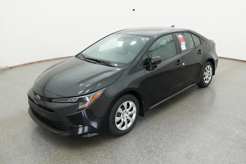2026 Toyota Corolla LE photo 1