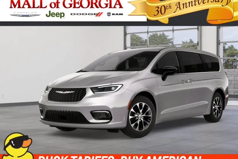 2026 Chrysler Pacifica photo 1