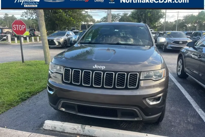 2020 Jeep Grand Cherokee Limited photo 1
