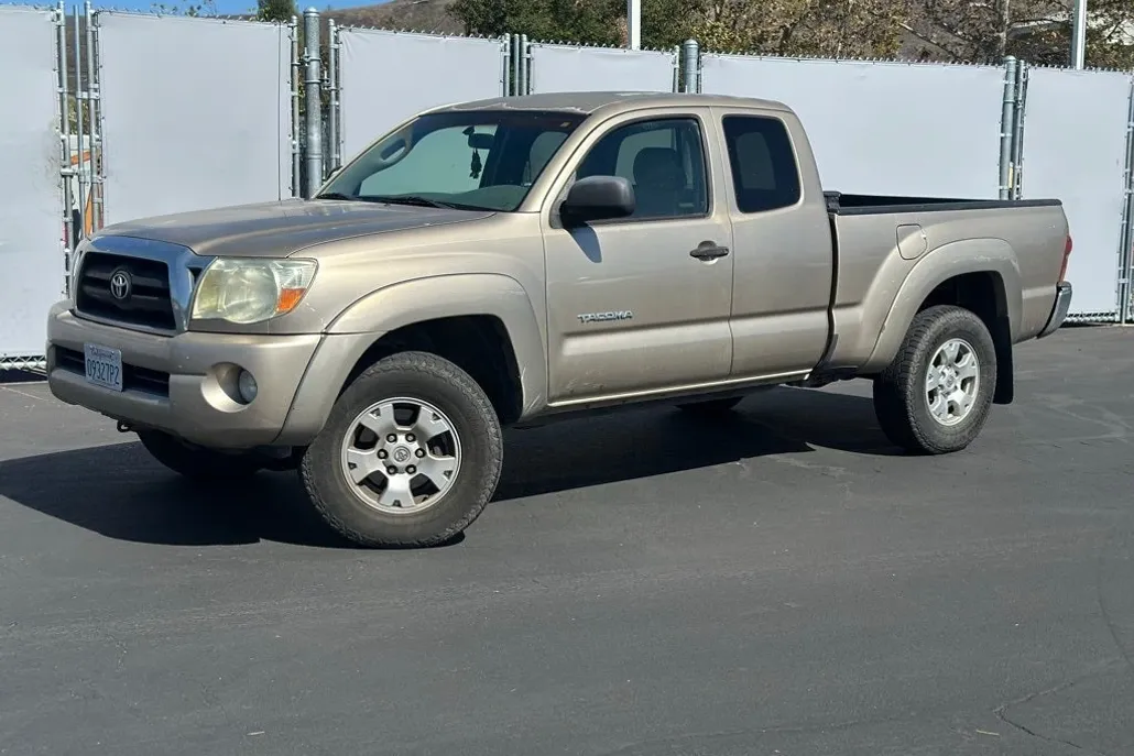 2007 Toyota Tacoma PreRunner photo 1