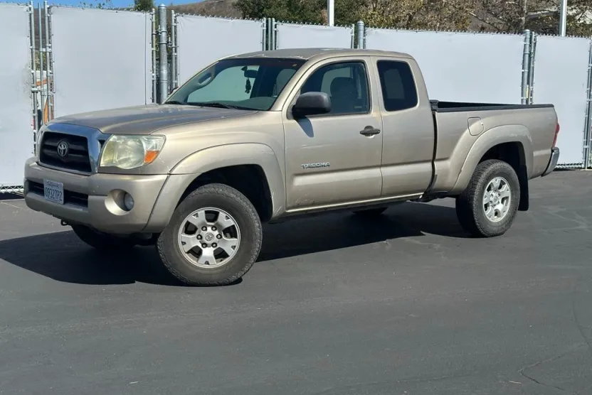 2007 Toyota Tacoma PreRunner photo 1