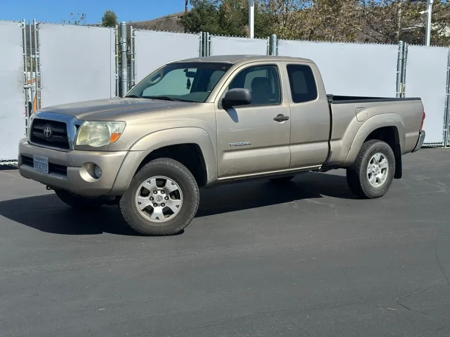 2007 Toyota Tacoma PreRunner photo 1