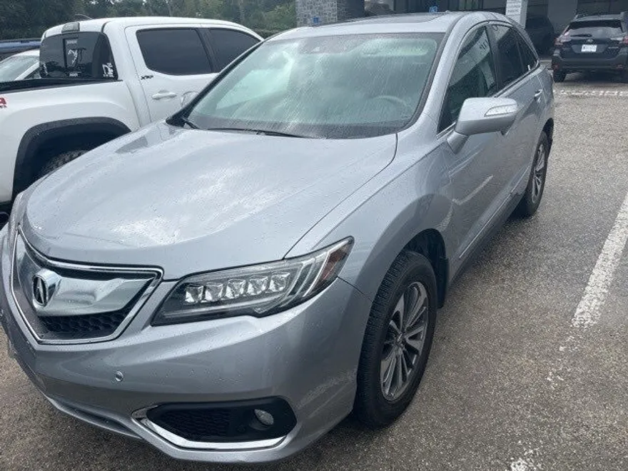 2017 Acura RDX Advance photo 1