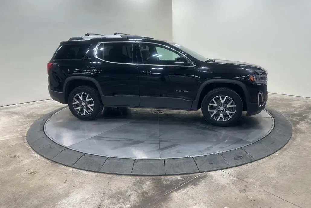 2023 Gmc Acadia SLE photo 1