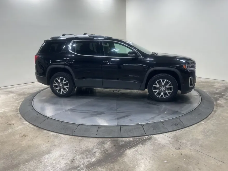 2023 Gmc Acadia SLE photo 1