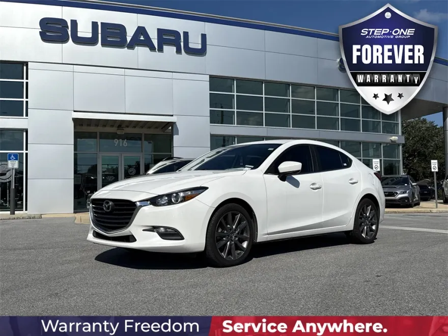2018 Mazda Mazda3 Touring photo 1