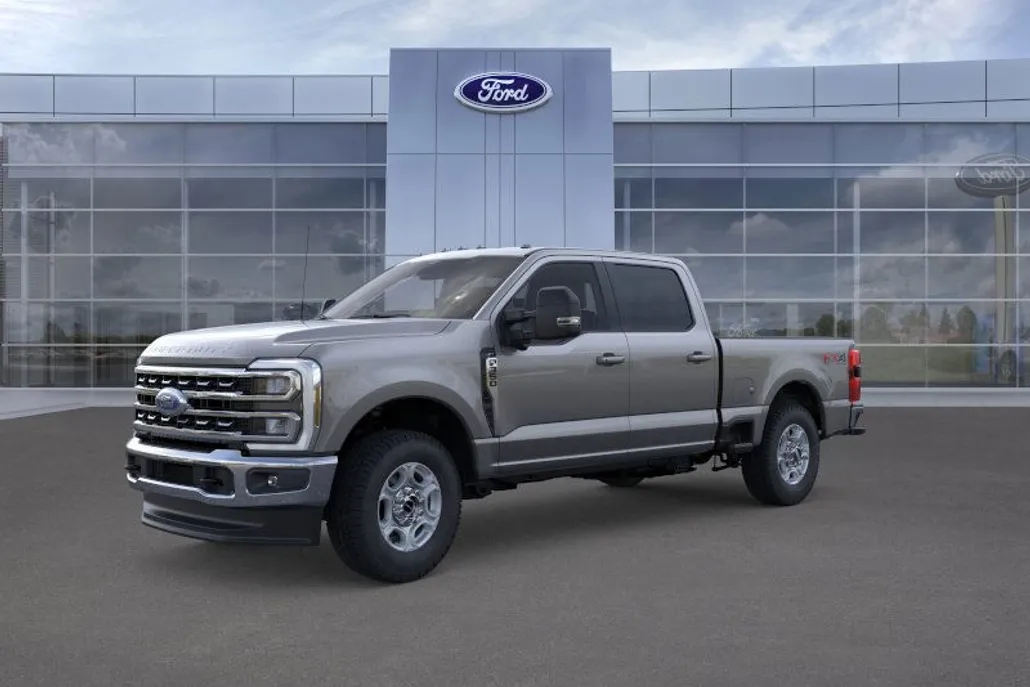 2026 Ford F-350 XLT photo 1