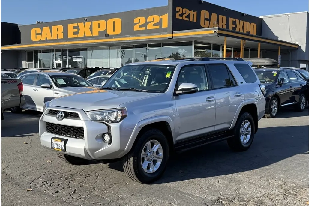 2019 Toyota 4Runner SR5 Premium Sport photo 1
