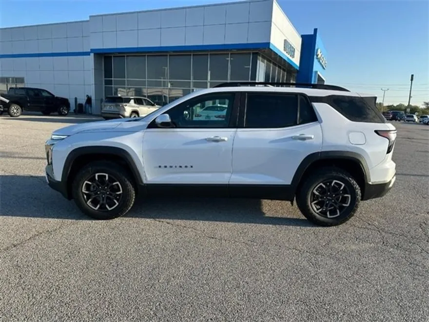 2026 Chevrolet Equinox ACTIV photo 1