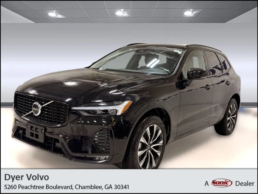 2025 Volvo XC60 Plus photo 1