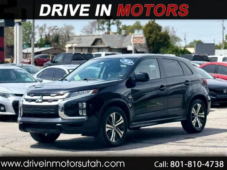 2020 Mitsubishi Outlander Sport ES photo 1