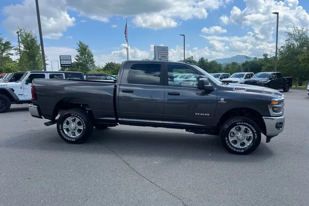 2025 Ram 2500 Big Horn photo 1