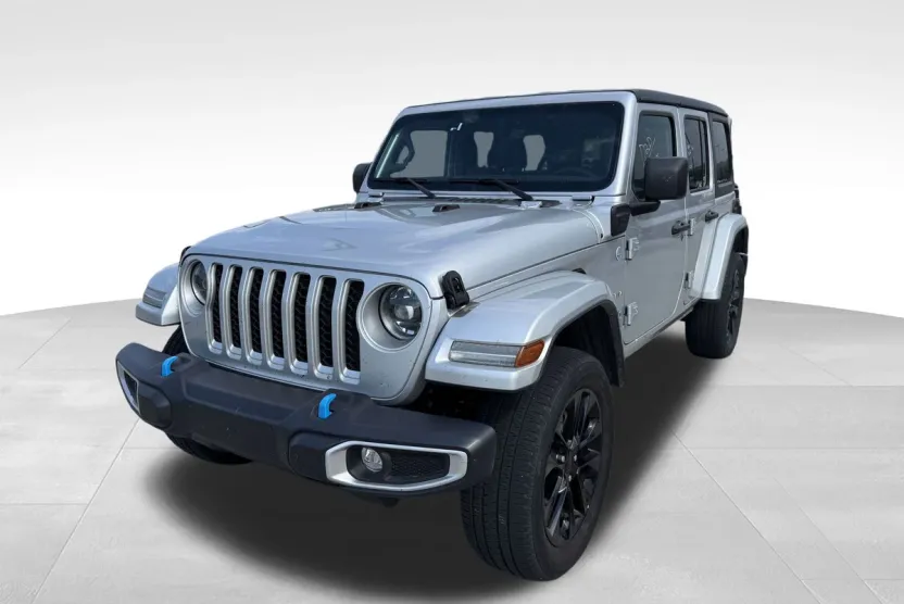 2023 Jeep Wrangler 4xe Sahara photo 1