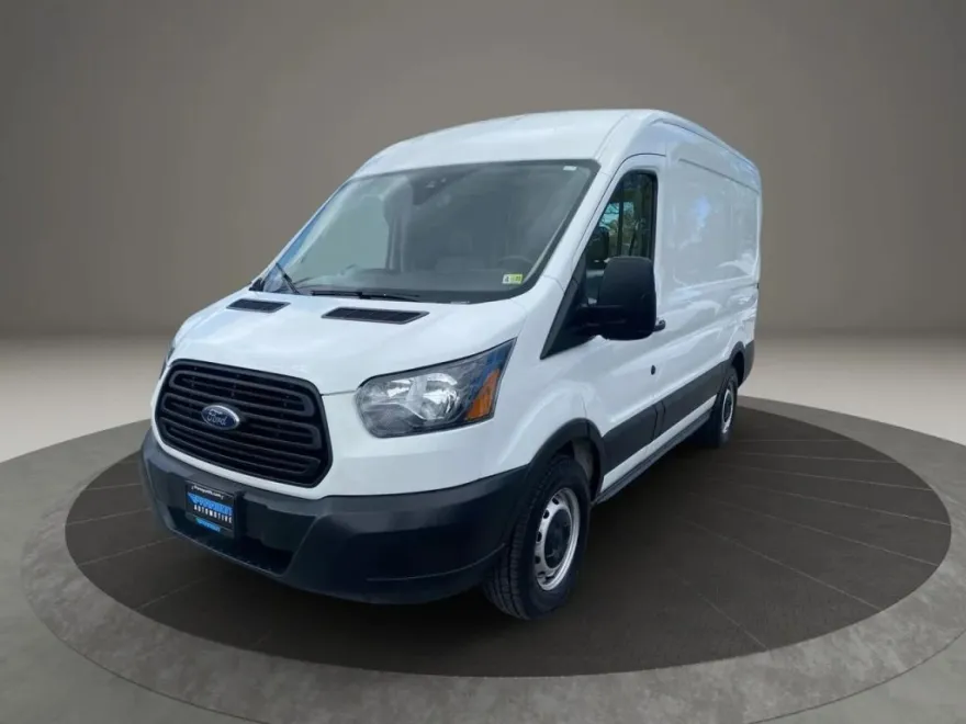 2019 Ford Transit Van photo 1