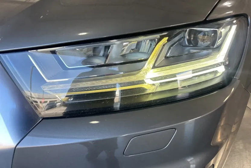 2017 Audi Q7 3.0 TDI Premium Plus photo 1