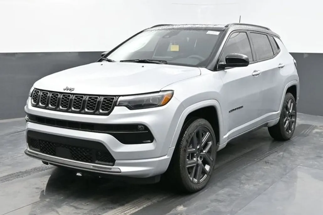 2025 Jeep Compass Limited photo 1