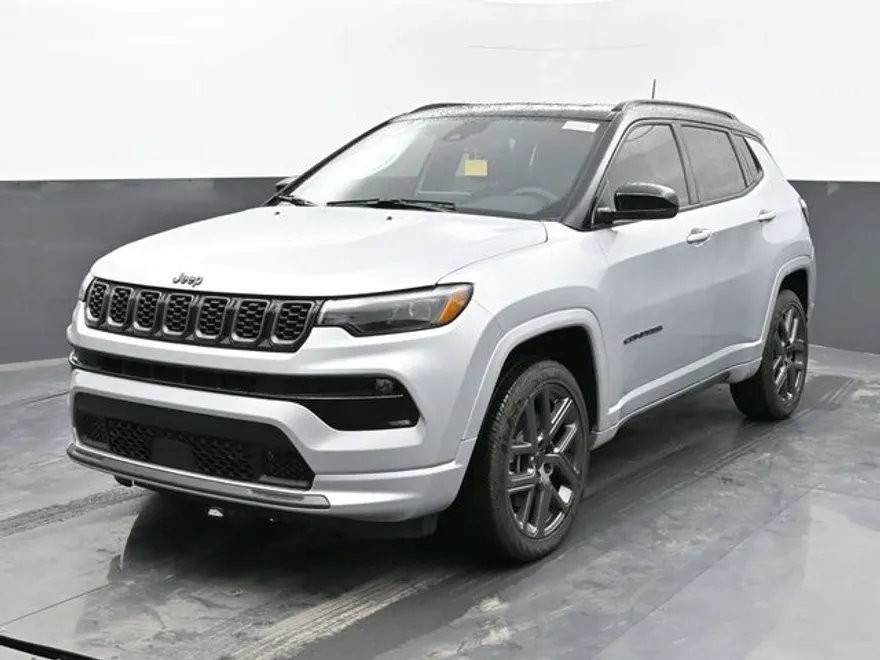 2025 Jeep Compass Limited photo 1